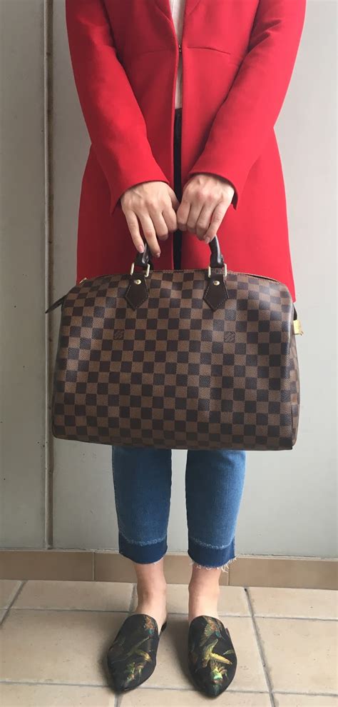 louis vuitton speedy 35 vs 30|louis Vuitton Speedy 30 measurements.